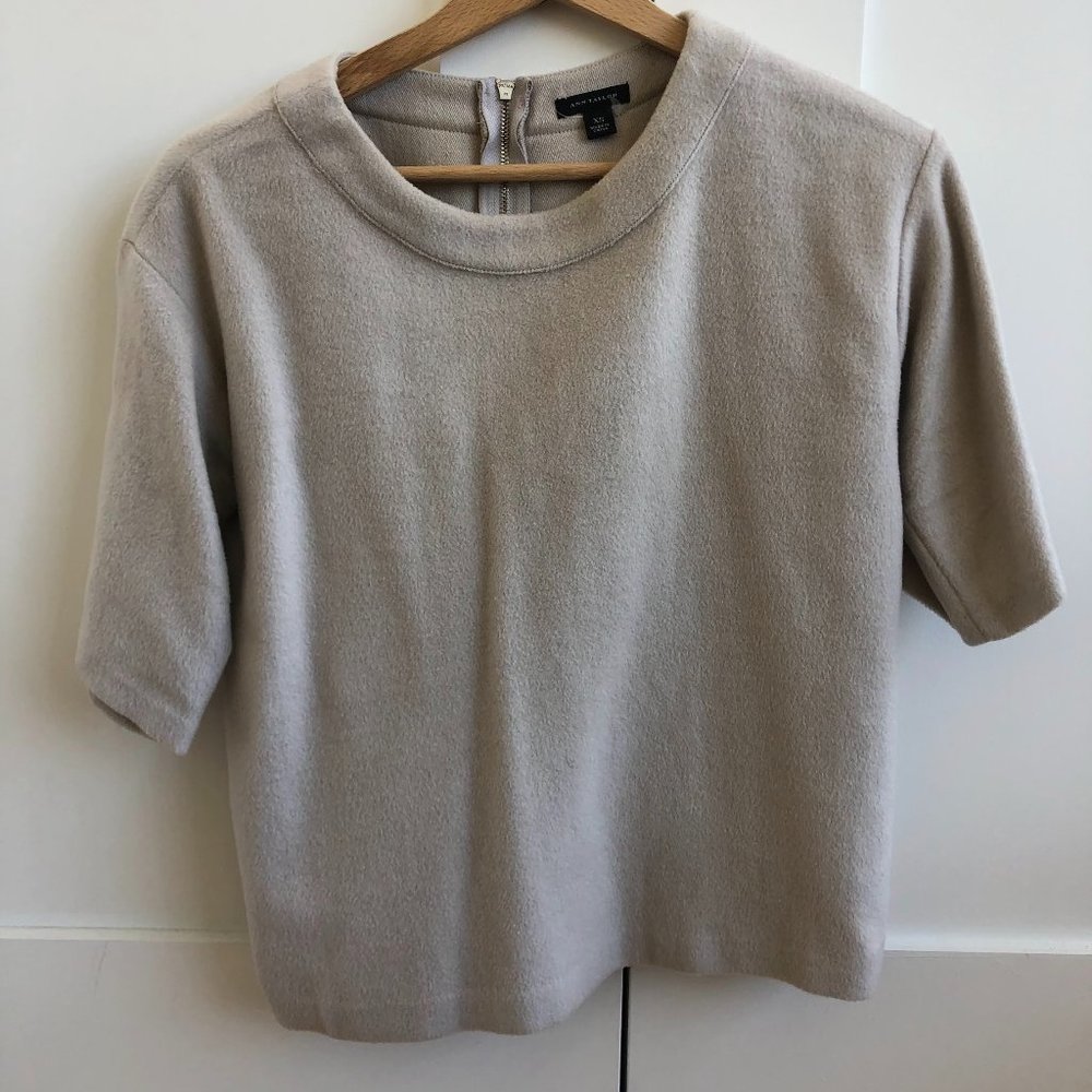 Ann Taylor boxy XS shirt, off-white, very soft